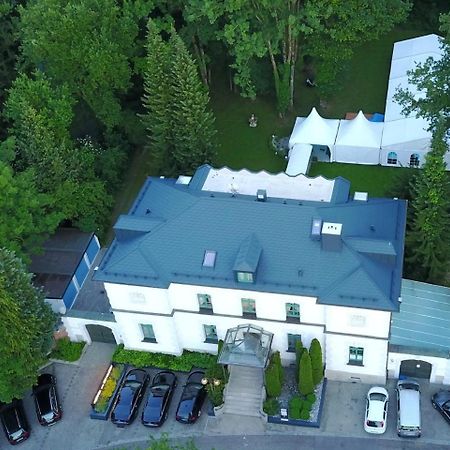 Hotel Am Schloss Іллертіссен Екстер'єр фото
