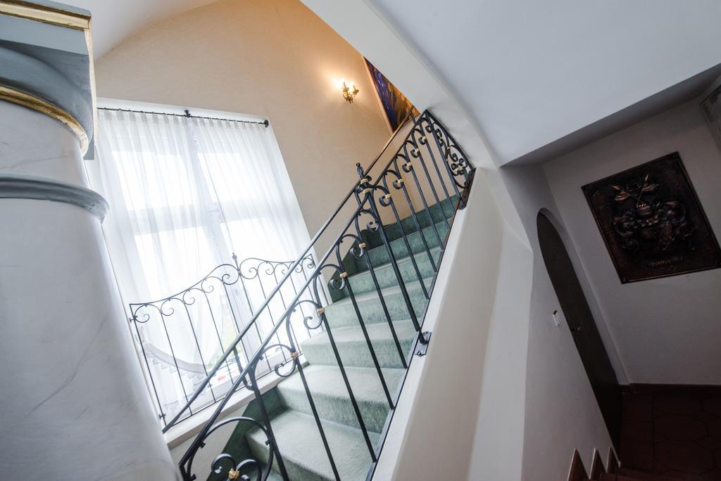 Hotel Am Schloss Іллертіссен Екстер'єр фото